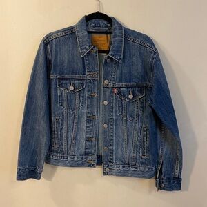 Levi’s Ex-Boyfriend Trucker Jacket NWT